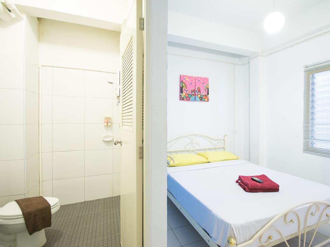 Sleep Sheep Phuket Hostel Sha Esterno foto