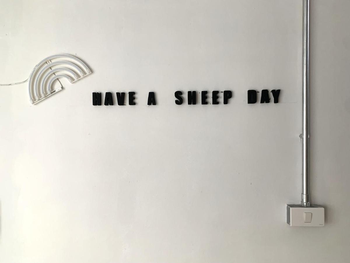 Sleep Sheep Phuket Hostel Sha Esterno foto
