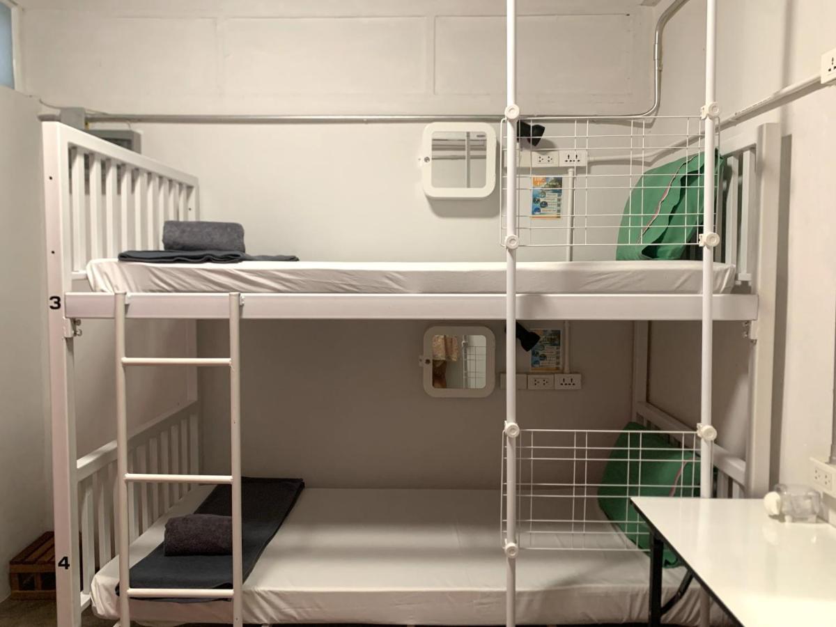 Sleep Sheep Phuket Hostel Sha Esterno foto