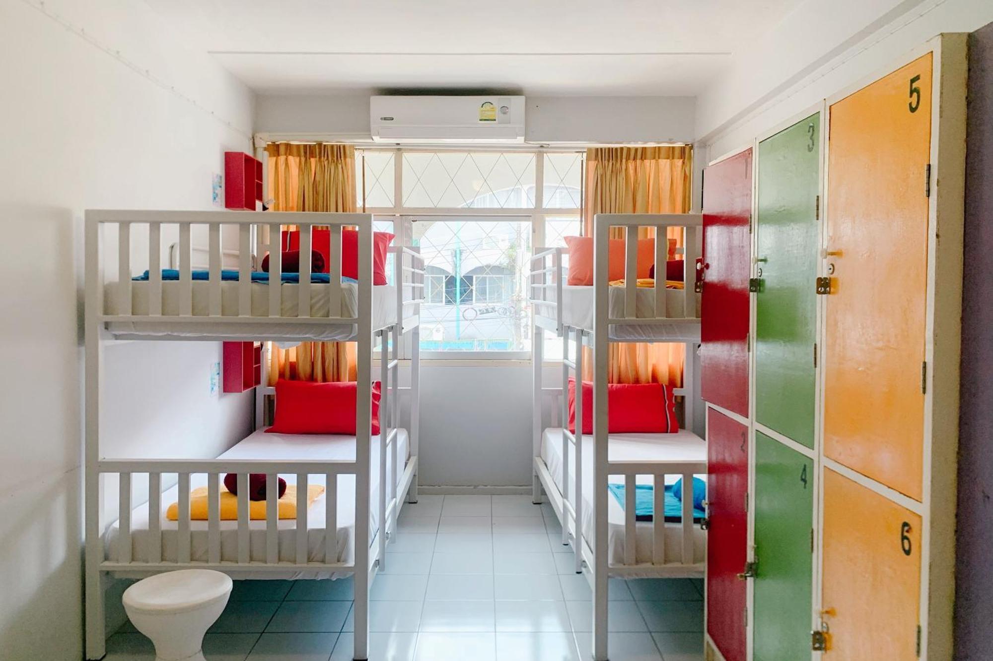 Sleep Sheep Phuket Hostel Sha Esterno foto
